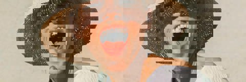 E-vitamiini on rasvaliukoinen vitamiini, jota saadaan pääasiassa kasvikunnan tuotteista.