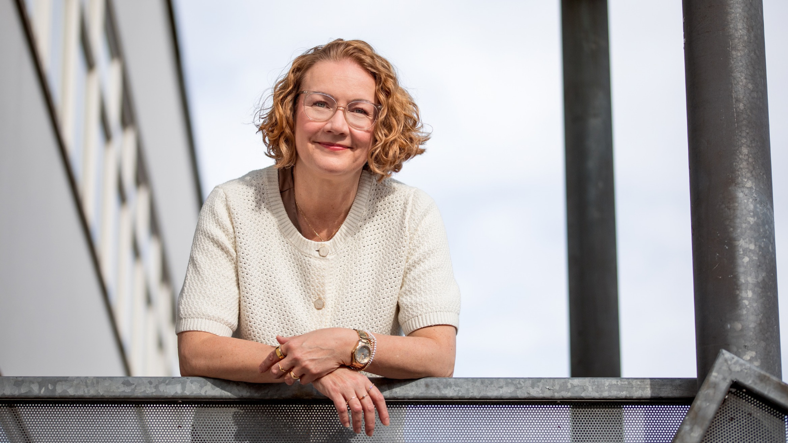 Kuvassa Anu Hautoj&auml;rvi-Hassinen.